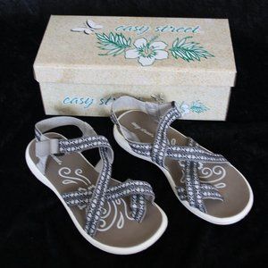 Womens Easy Street Skip Sandals